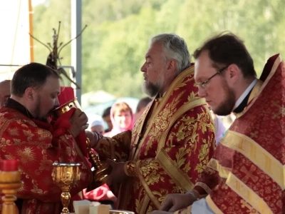 «За живое общение!»: III Форум православной молодежи Клинцовской Епархии состоялся на берегу реки Ипуть близ села Новые Бобовичи Новозыбковского благочиния