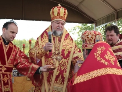 «За живое общение!»: III Форум православной молодежи Клинцовской Епархии состоялся на берегу реки Ипуть близ села Новые Бобовичи Новозыбковского благочиния