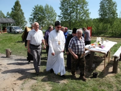 «За живое общение!»: III Форум православной молодежи Клинцовской Епархии состоялся на берегу реки Ипуть близ села Новые Бобовичи Новозыбковского благочиния