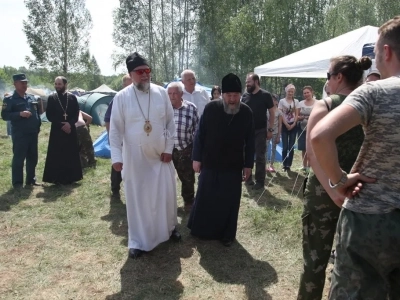 «За живое общение!»: III Форум православной молодежи Клинцовской Епархии состоялся на берегу реки Ипуть близ села Новые Бобовичи Новозыбковского благочиния