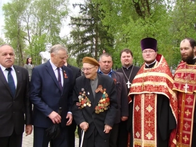 74-я годовщина Великой победы в Новозыбковском благочинии ознаменована молитвой об упокоении павших героев