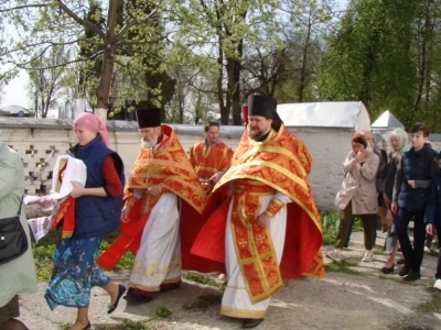 Съезд православной молодежи Клинцовской епархии на Светлой Седмице. Во встрече приняли участие и активисты молодежных православных объединений приходов Новозыбковского благочиния