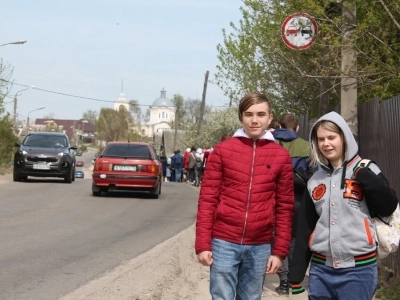 Съезд православной молодежи Клинцовской епархии на Светлой Седмице. Во встрече приняли участие и активисты молодежных православных объединений приходов Новозыбковского благочиния