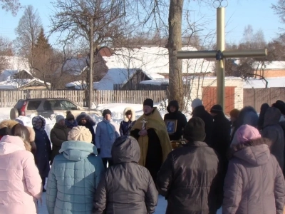 Святое Богоявление в Новозыбковском благочинии: священник совершил чин Великого освящения воды в Новозыбковском водоканале – Святая вода в каждом Новозыбковском доме