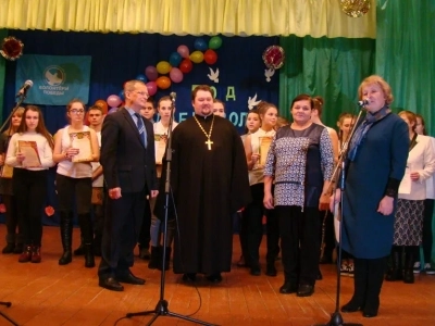 Доброделание, добровольчество, волонтёрство! Ответственный по работе с молодежью в Новозыбковском благочинии принял участие в отчетном за 2018 год, итоговом собрании юных волонтеров Новозыбковского района