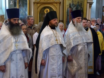 Фоторепортаж Престольного праздника храма в честь чуда Архистратига Михаила в Хонех города Новозыбкова Клинцовской Епархии