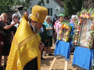 В День 1030-летия Крещения Руси в селе Сновское Новозыбковского благочиния освящен Поклонный крест