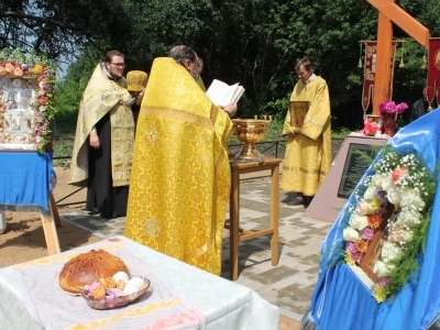 В День 1030-летия Крещения Руси в селе Сновское Новозыбковского благочиния освящен Поклонный крест