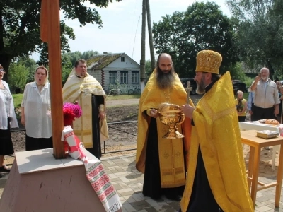 В День 1030-летия Крещения Руси в селе Сновское Новозыбковского благочиния освящен Поклонный крест