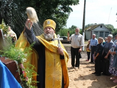 В День 1030-летия Крещения Руси в селе Сновское Новозыбковского благочиния освящен Поклонный крест