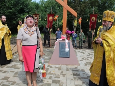 В День 1030-летия Крещения Руси в селе Сновское Новозыбковского благочиния освящен Поклонный крест