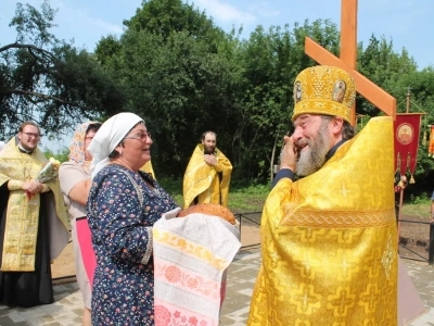 В День 1030-летия Крещения Руси в селе Сновское Новозыбковского благочиния освящен Поклонный крест