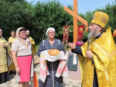 В День 1030-летия Крещения Руси в селе Сновское Новозыбковского благочиния освящен Поклонный крест