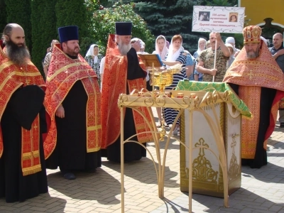 Царские дни в Новозыбковском благочинии: Священники и миряне благочиния почтили память святых Царственных Страстотерпцев