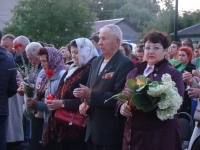 День памяти и скорби в Новозыбковском благочинии ознаменован молитвой об упокоении душ воинов-освободителей