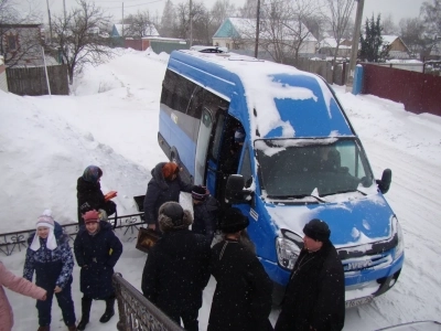 Великопостные беседы с молодежью в Новозыбковском благочинии. Во дни Святого Великого поста около 300 учащих и учащихся школ города Новозыбкова и Новозыбковского района приняли участие в цикле лекций «Основы православной культуры: урок в храме»