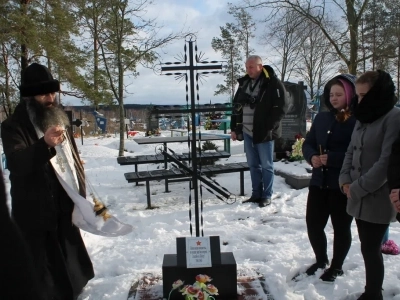 В день Воинской славы России, духовенство Новозыбковского благочиния и участники военно-патриотических клубов и организаций Новозыбковского района, молитвой почтили память воинов, жизнь свою за Веру и Отечество положивших