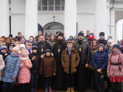 Православная молодежь Новозыбковского благочиния приняла участие в Епархиальном съезде православной молодежи Клинцовской Епархии, состоявшемся в Стародубе