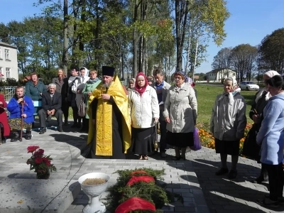 В день освобождения Новозыбковской земли от немецко-фашистских захватчиков совершена молитва о упокоении павших воинов-освободителей