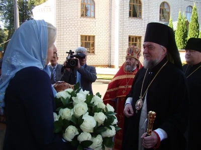 Святый Архистратиже Божий Михаиле, моли Бога о нас ! Епископ Клинцовский и Трубчевский Владимир возглавил торжества в день Престольного праздники храма в честь чуда Архистратига Михаила в Хонех города Новозыбкова