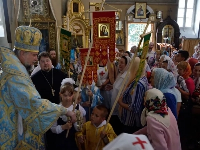 Епископ Клинцовский и Трубчевский Владимир в городе Новозыбкове возглавил торжества, посвященные иконе Божией Матери «Почаевская»