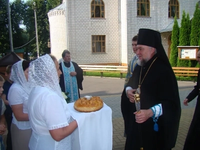 Епископ Клинцовский и Трубчевский Владимир в городе Новозыбкове возглавил торжества, посвященные иконе Божией Матери «Почаевская»