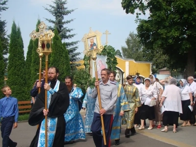 Епископ Клинцовский и Трубчевский Владимир в городе Новозыбкове возглавил торжества, посвященные иконе Божией Матери «Почаевская»