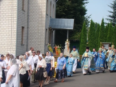 Епископ Клинцовский и Трубчевский Владимир в городе Новозыбкове возглавил торжества, посвященные иконе Божией Матери «Почаевская»