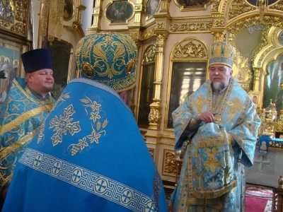 Епископ Клинцовский и Трубчевский Владимир в городе Новозыбкове возглавил торжества, посвященные иконе Божией Матери «Почаевская»