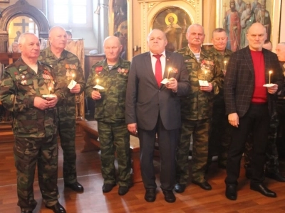 Еще молимся о упокоении воинов, жизнь свою на поле брани положивших! Памяти воинов-интернационалистов посвящается…