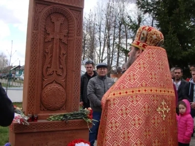 102-ая годовщина геноцида армян в Турецкой империи ознаменована заупокойной молитвой о невинноубиенных – В Чудо-Михайловском храме города Новозыбкова молились представители армянской диаспоры города