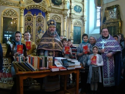 День православной книги в Соборном храме Новозыбковского благочиния