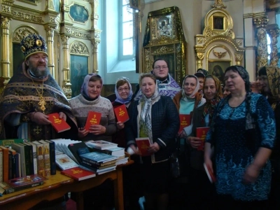 День православной книги в Соборном храме Новозыбковского благочиния