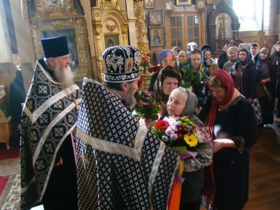 Духовенство и прихожане храмов Новозыбковского благочиния поздравляют протоиерея Владимир Похожай – Благочинного Новозыбковского церковного округа Клинцовской Епархии с 70-летним юбилеем