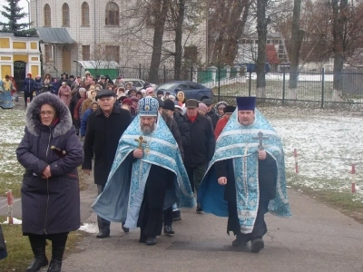 День народного единства в г. Новозыбкове ознаменован общим Крестным ходом прихожан всех православных храмов благочиния