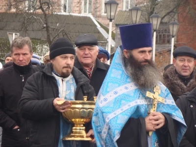 День народного единства в г. Новозыбкове ознаменован общим Крестным ходом прихожан всех православных храмов благочиния