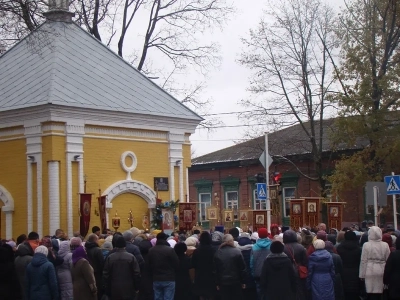 День народного единства в г. Новозыбкове ознаменован общим Крестным ходом прихожан всех православных храмов благочиния