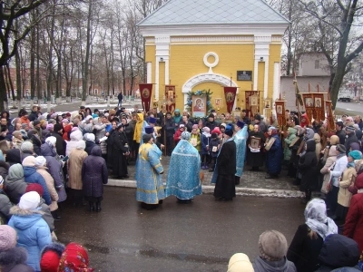 День народного единства в г. Новозыбкове ознаменован общим Крестным ходом прихожан всех православных храмов благочиния