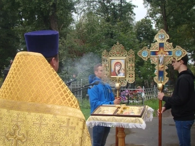 В 73-ю годовщину освобождения Новозыбкова от немецко-фашистских захватчиков духовенство и жители города молитвенно почтили память защитников своей малой Родины