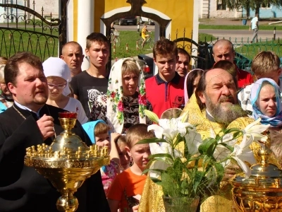 В преддверии нового учебного года, Молебные пения ко Господу на начало учения отроков совершены во всех храмах, часовнях и молитвенных домах Новозыбковского благочиния