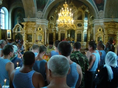 Молитва о воздушно-десантном воинстве Российском в день памяти Пророка Божия Илии совершена в Соборном храме Новозыбковского благочиния