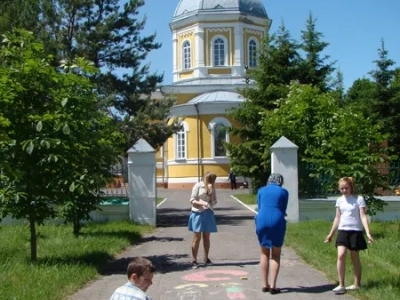 Выпускной экзамен в Воскресной школе при храме в честь чуда Архистратига Михаила в Хонех города Новозыбкова проведен в День защиты детей