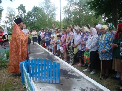 Молебное пение на начало доброго дела: в селе Замишево Новозыбковского района решено строить храм в честь Покрова Пресвятой Богородицы