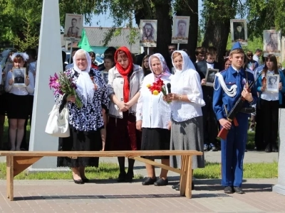 В городе Злынка священнослужитель принял участие в праздновании 71-й годовщины Дня победы