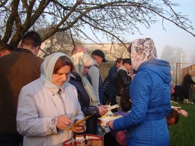 ХРИСТОС ВОСКРЕСЕ ! Пасха 2016 года в Новозыбковском благочинии