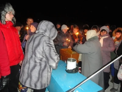 Днесь вод освящается естество: в день Святого Богоявления в Новозыбковском благочинии Правящий Архиерей совершил Божественную литургию и чин Великого освящения воды