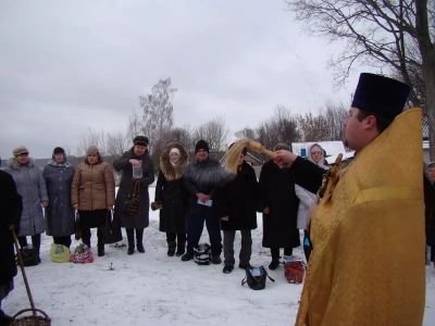 Днесь вод освящается естество: в день Святого Богоявления в Новозыбковском благочинии Правящий Архиерей совершил Божественную литургию и чин Великого освящения воды