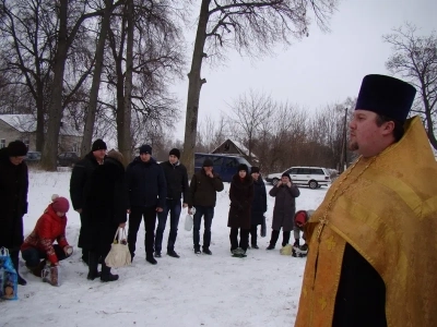 Днесь вод освящается естество: в день Святого Богоявления в Новозыбковском благочинии Правящий Архиерей совершил Божественную литургию и чин Великого освящения воды