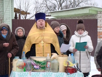 Днесь вод освящается естество: в день Святого Богоявления в Новозыбковском благочинии Правящий Архиерей совершил Божественную литургию и чин Великого освящения воды