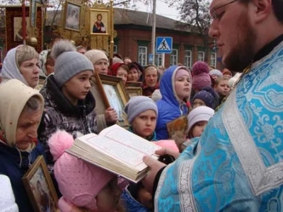 День народного единства в Новозыбкове ознаменован общим Крестным ходом прихожан всех православных храмов города